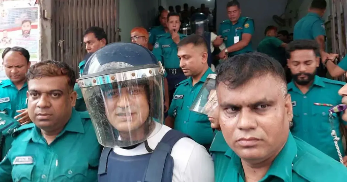 দুই মামলায় ব্যারিস্টার সুমনকে জামিন দিলেন হাইকোর্ট