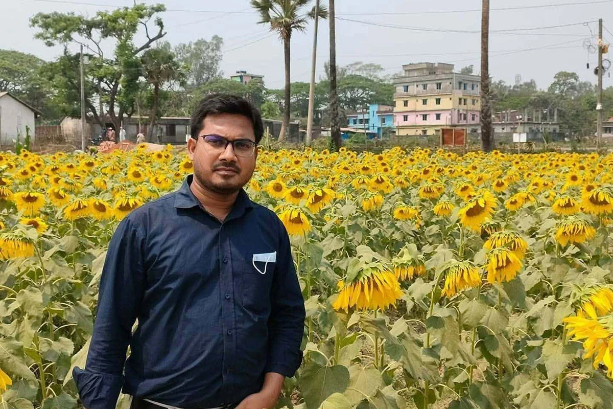 কৃষক কার্ডের তথ্য সংগ্রহে গিয়ে ট্রাকচাপায় কৃষি কর্মকর্তা নিহত