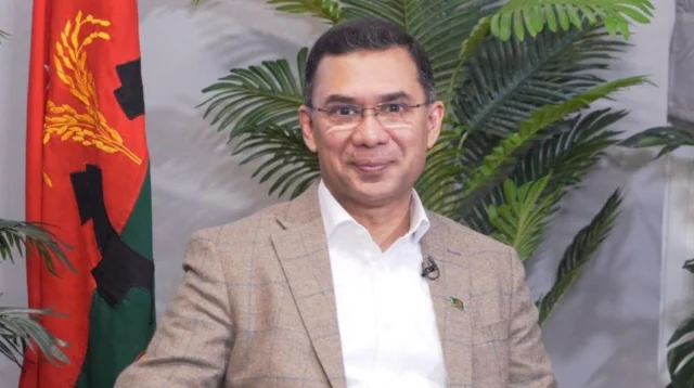 ঢাকা–১৭ আসনে প্রার্থী হচ্ছেন তারেক রহমান, মনোনয়নপত্র সংগ্রহ