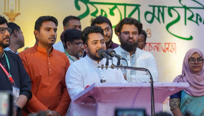 মুক্তিযুদ্ধ ও ৭ মার্চের নামে আ.লীগকে পুনর্বাসনের চেষ্টা চলছে: নাহিদ ইসলাম