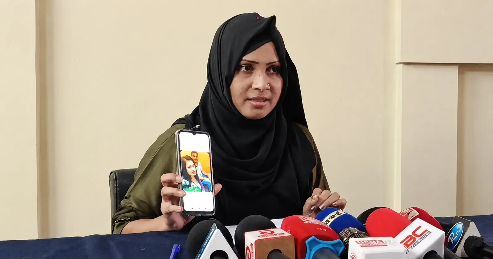 ভাইরাল ভিডিওতে থাকা নারী আমি নই, পরিকল্পিতভাবে অপপ্রচার চালানো হচ্ছে: রাহেমীন মারিয়া এলিন