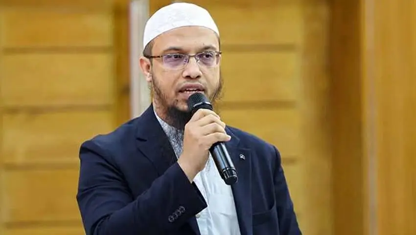 বিড়ি-সিগারেটের ব্যবসার আয় কি হালাল  নাকি হারাম এ বিষয়ে জানালেন শায়েখ আহমাদুল্লাহ
