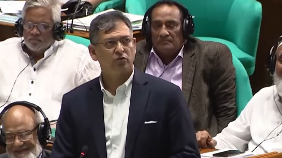 ‘ইসলামী ব্যাংক ইসলাম নয়, মির্জা ফখরুল ইসলামও ইসলাম নয়’: স্বরাষ্ট্রমন্ত্রী