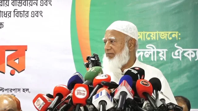 ‘সরকার না মানলে জনগণই জবাব দেবে’, আন্দোলনের প্রস্তুতির আহ্বান জামায়াত আমিরের