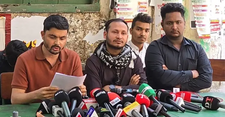 ইউজিসি সচিবের অপসারণ দাবি বৈষম্যবিরোধী ছাত্র আন্দোলনের