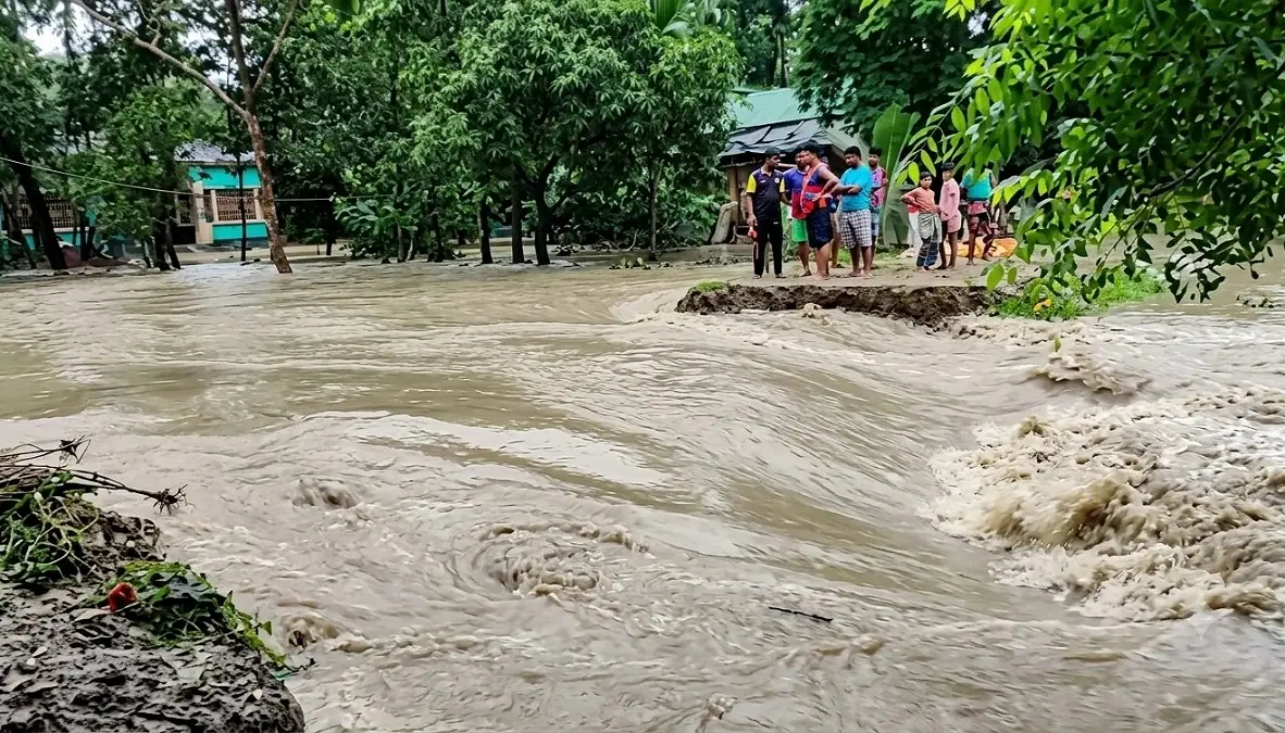 চার নদীর ছয় পয়েন্টে বিপৎসীমার ওপরে পানি, ৪৮ ঘণ্টায় বন্যা পরিস্থিতির আরও অবনতির আশঙ্কা