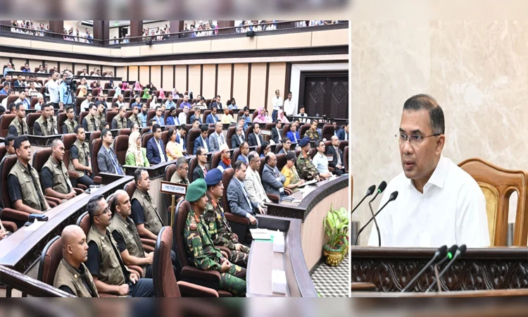 প্রথমবার কার্যালয়ের কর্মকর্তা-কর্মচারীদের সঙ্গে প্রধানমন্ত্রীর মতবিনিময়