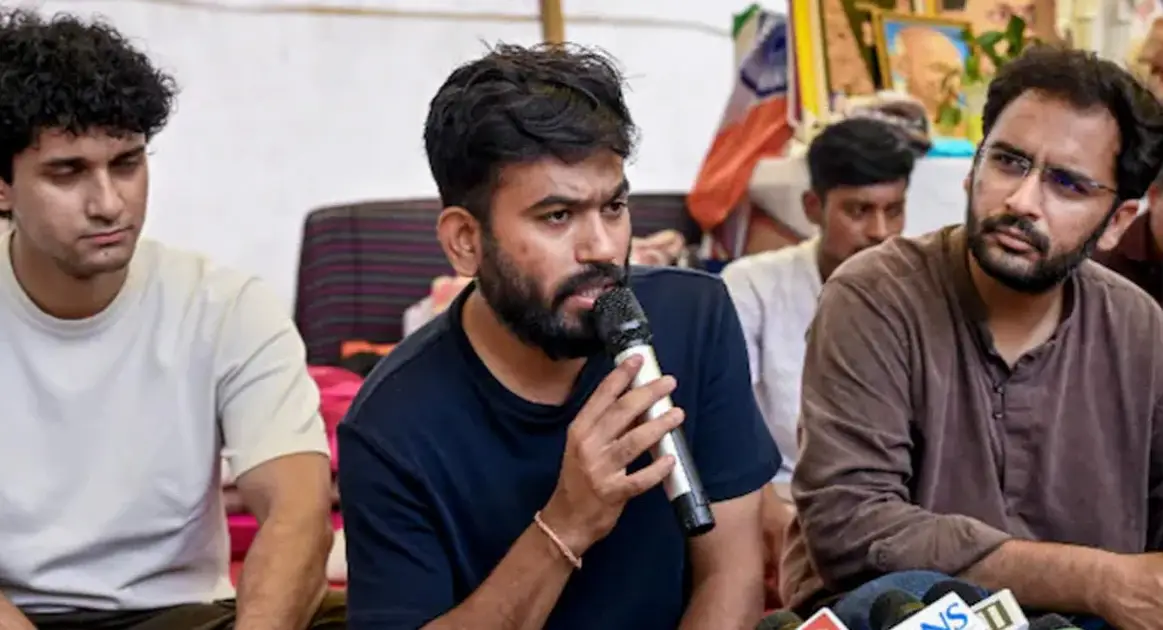 ‘দুনিয়া ঠিকই মাথা নত করে, শুধু মাথা নত করানোর মতো লোক থাকা চাই’: ধর্মেন্দ্র প্রধানের পদত্যাগে সিজেপি নেতার প্রতিক্রিয়া