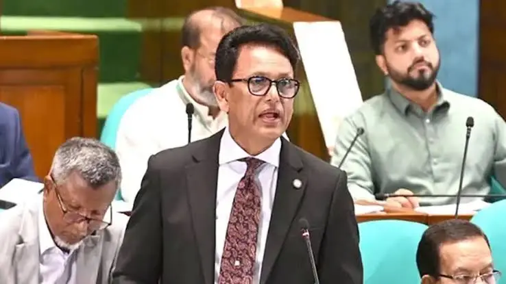 পদার্থবিজ্ঞান প্রশ্নে ভুল, পরীক্ষার্থীরা পাবেন পূর্ণ নম্বর: শিক্ষামন্ত্রী