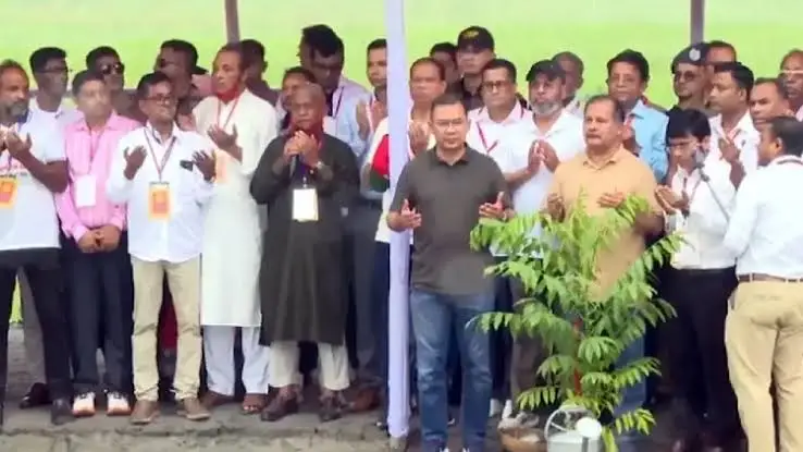 প্রধানমন্ত্রী হিসেবে প্রথম বরিশাল সফরে তারেক রহমান, বৃক্ষরোপণ ও ফ্যামিলি কার্ড কর্মসূচিতে অংশগ্রহণ