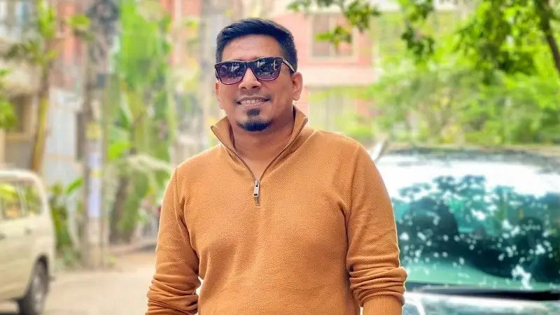 অসুস্থতা কাটিয়ে কাজে ফিরছেন নির্মাতা কাজল আরেফিন অমি
