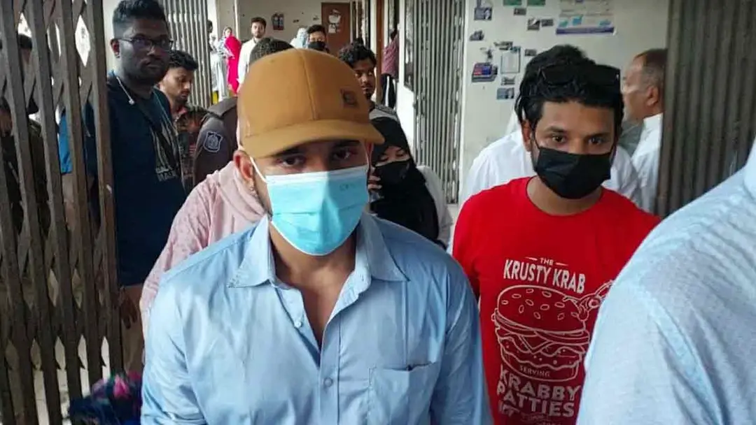 স্ত্রী আত্মহত্যার ঘটনায় দায়ের মামলায় অভিনেতা জাহের আলভী কারাগারে