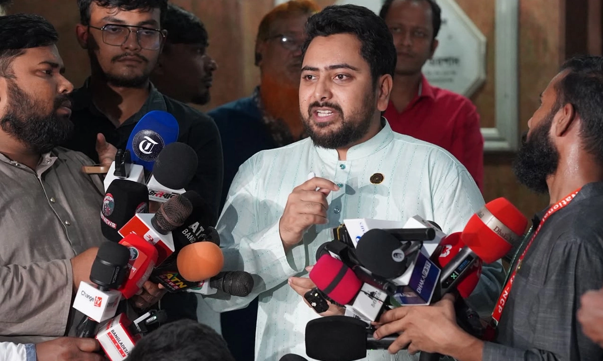 শেখ হাসিনার আপিলের সুযোগ নেই, মৃত্যুদণ্ড কার্যকর করতে হবে : নাহিদ ইসলাম