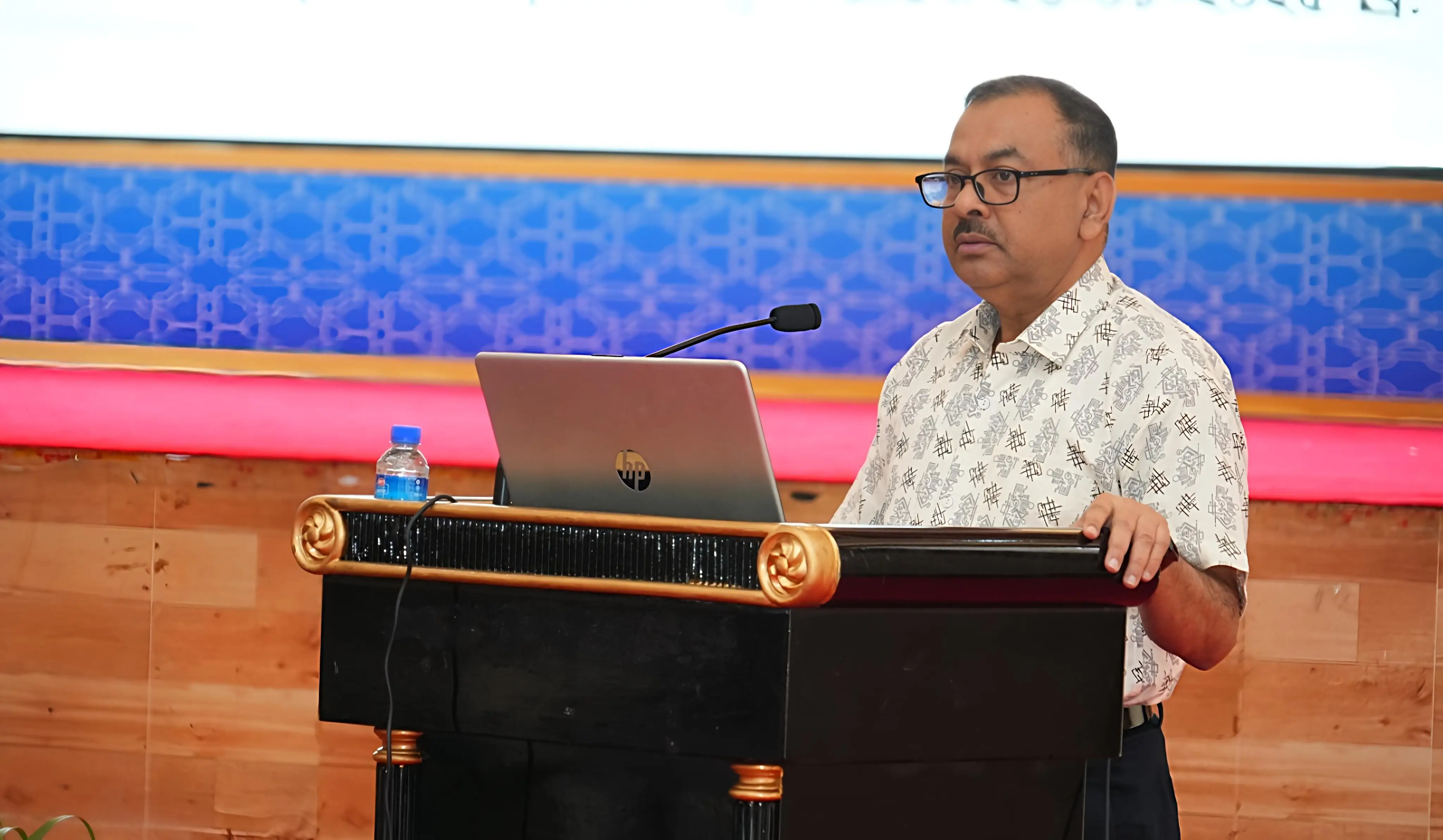 ব্যস্ত সড়ক পরিহার করে বিকল্পস্থানে সভা-সমাবেশ করার অনুরোধ:ডিএমপি কমিশনারের