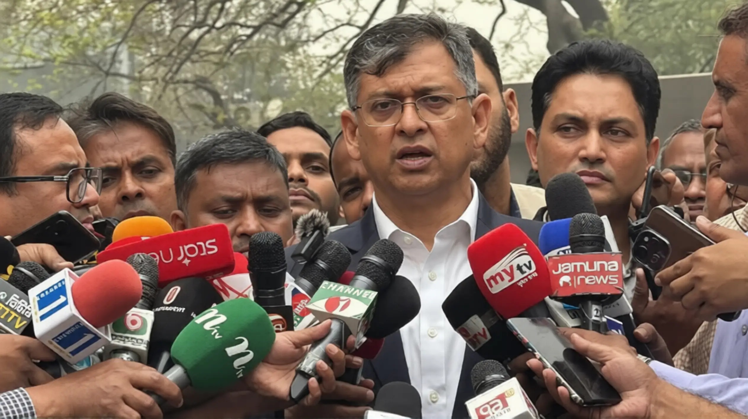 স্পিকার ও ডেপুটি স্পিকারের শপথ পড়াবেন রাষ্ট্রপতি: স্বরাষ্ট্রমন্ত্রী