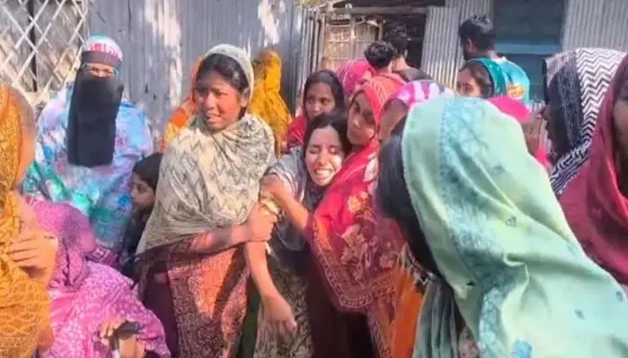 দাদিকে হত্যার পর নাতনিকে তুলে নিয়ে ধর্ষণ করে হত্যা
