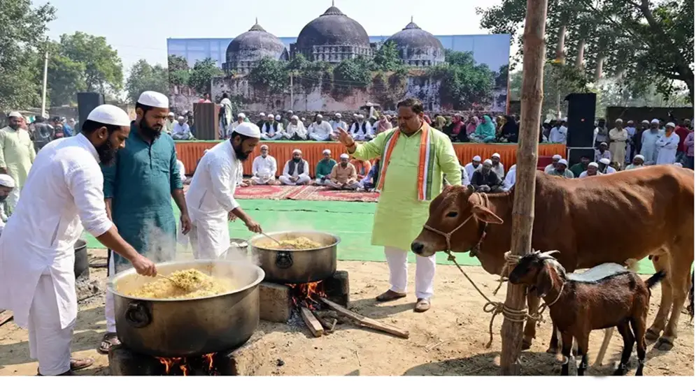 ‘বাবরি মসজিদের’ ভিত্তিপ্রস্তর স্থাপনে ৪০ হাজার মানুষের জন্য বিরিয়ানি রান্না