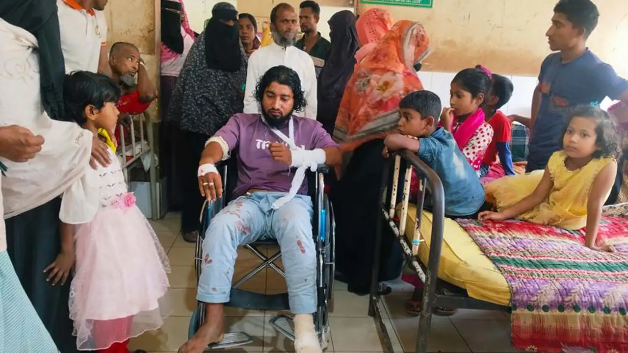 নোয়াখালীর হাতিয়ায় মসজিদের ইমামকে মারধরের অভিযোগ