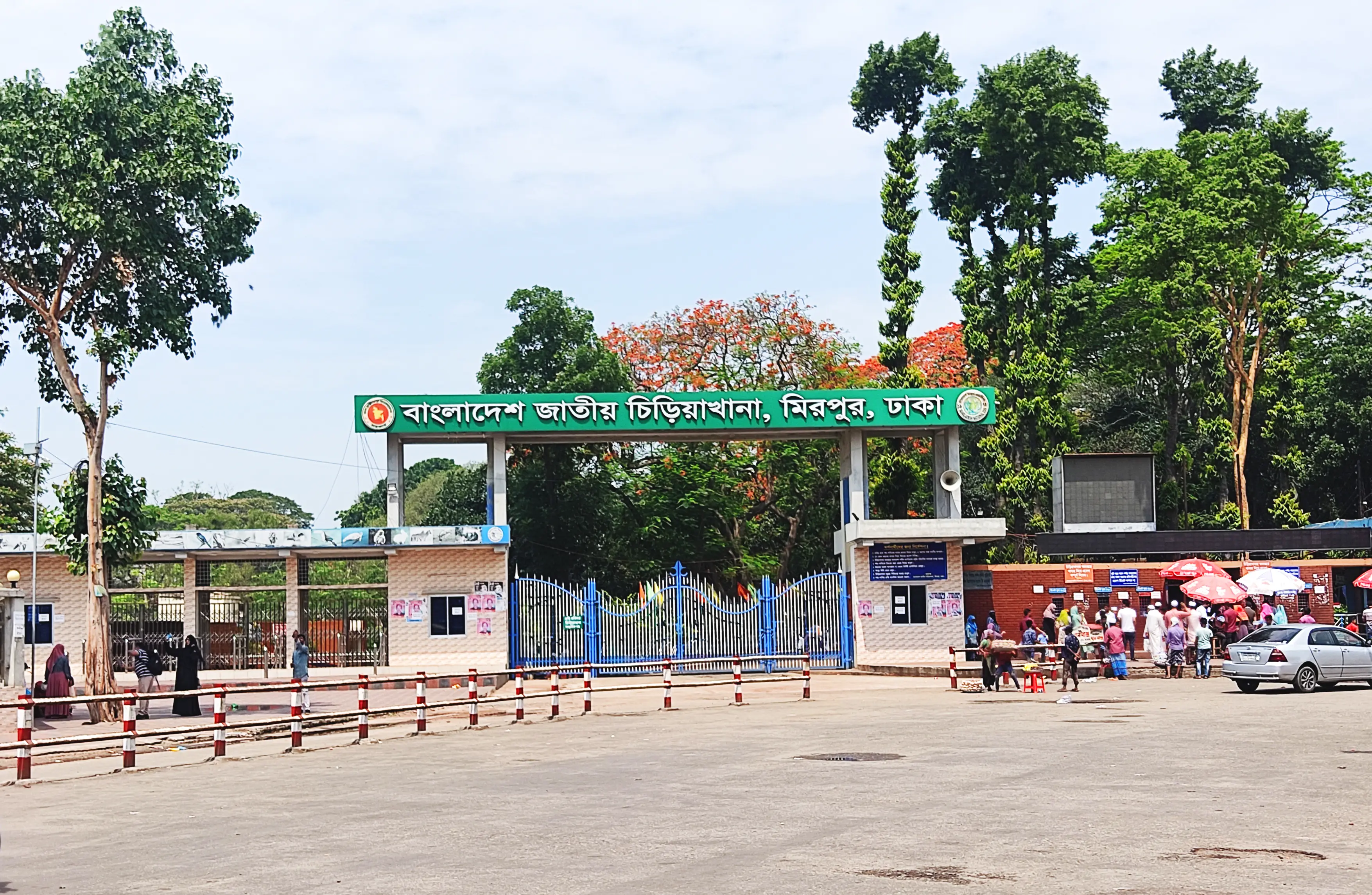 চিড়িয়াখানায় ভয়াবহ জনবল সংকট: ৫৪৮ পদের বিপরীতে কর্মী মাত্র ১০৮