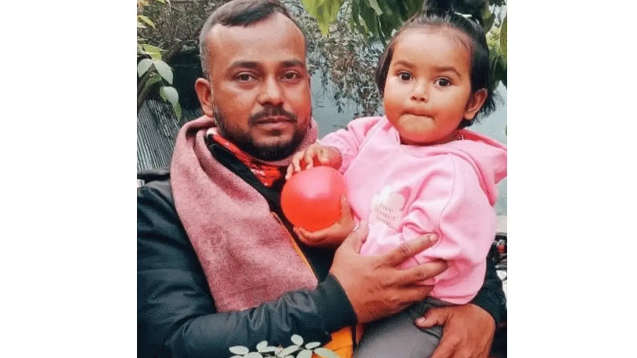 রাজবাড়ীতে বজ্রপাতে প্রাণ গেল বাবার, কোল থেকে ছিটকে প্রাণে বাঁচল মেয়ে