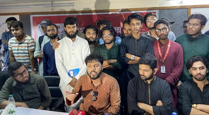 ঐতিহাসিক গণ-অভ্যুত্থানের অনেক প্রশ্নের মীমাংসা প্রয়োজন: শরিফ ওসমান হাদি