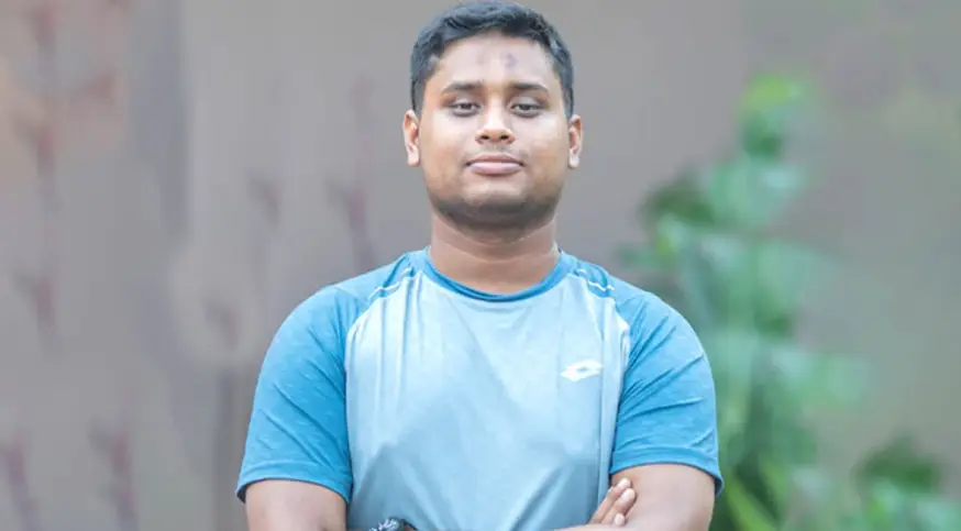 আইনশৃঙ্খলা রক্ষাকারী বাহিনীর ভূমিকার সমালোচনায় হাসনাত আব্দুল্লাহ