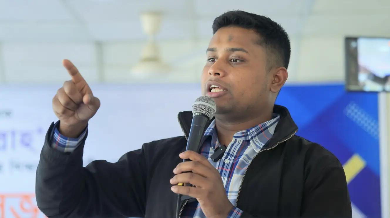 নির্বাচনের আগেই কেন্দ্র দখলের মহড়া শুরু হয়েছে: হাসনাত আব্দুল্লাহ