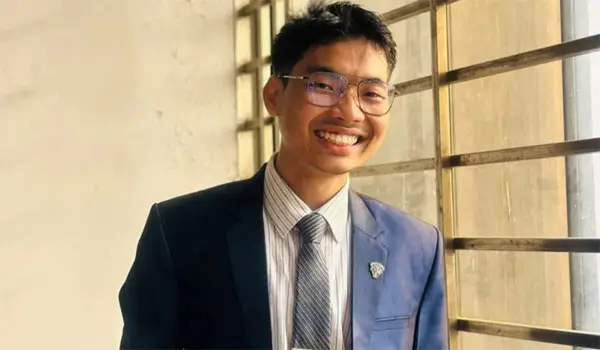 ডাকসুর কার্যনির্বাহী সদস্য পদ থেকে পদত্যাগের ঘোষণা সর্বমিত্র চাকমার