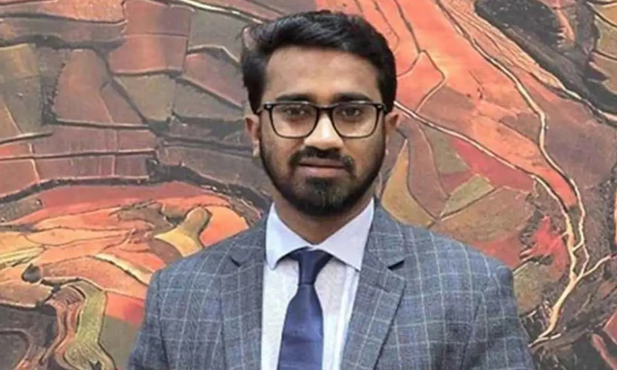 প্রধানমন্ত্রীর রাজনৈতিক সহকারী হলেন রাশেদ খাঁন