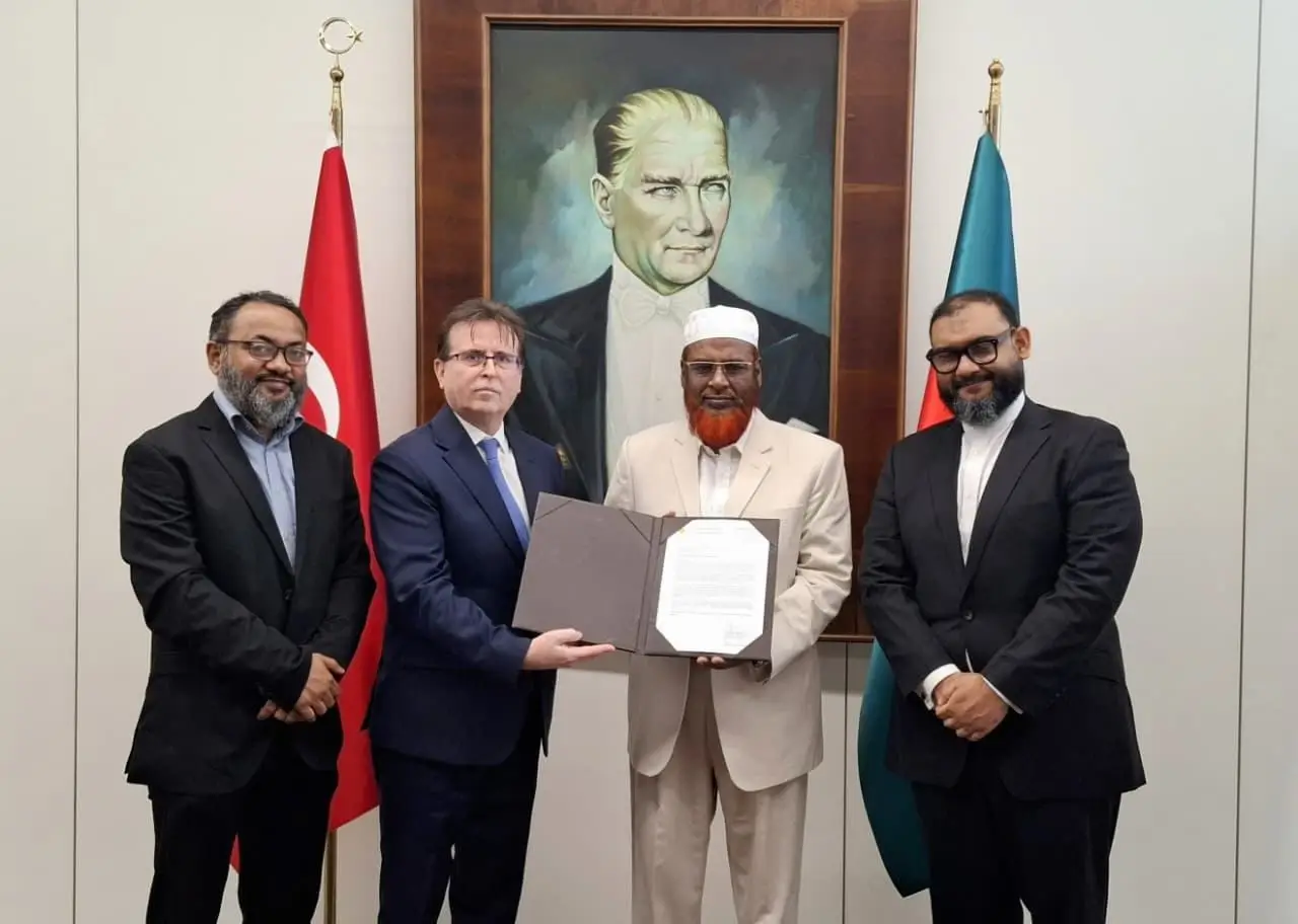 তুর্কি রাষ্ট্রদূতের কাছে বিরোধীদলীয় নেতার সংহতি ও শুভেচ্ছাপত্র হস্তান্তর